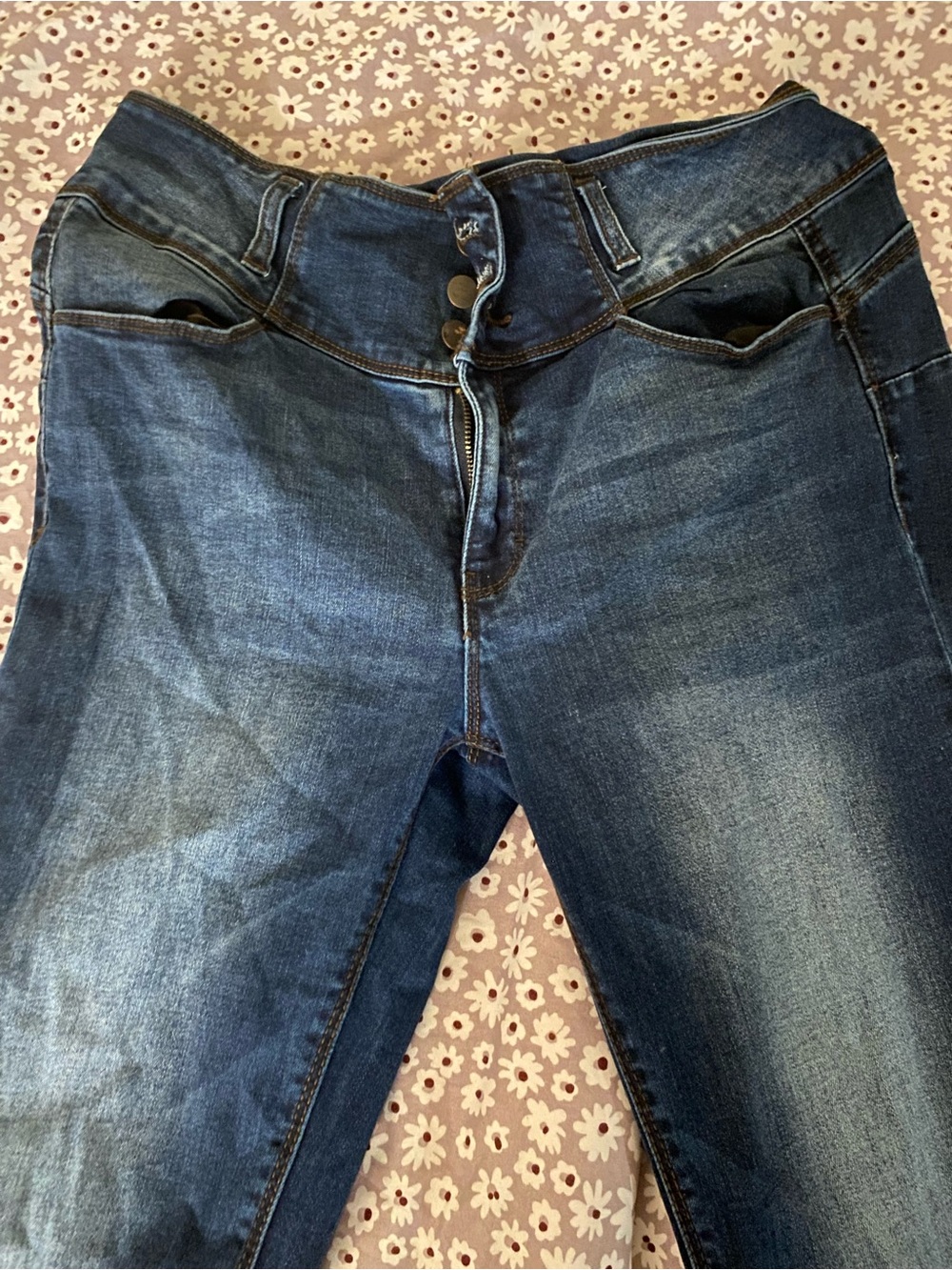 Fashion Nova Blue High-Rise Jeans with Contrast Stitching